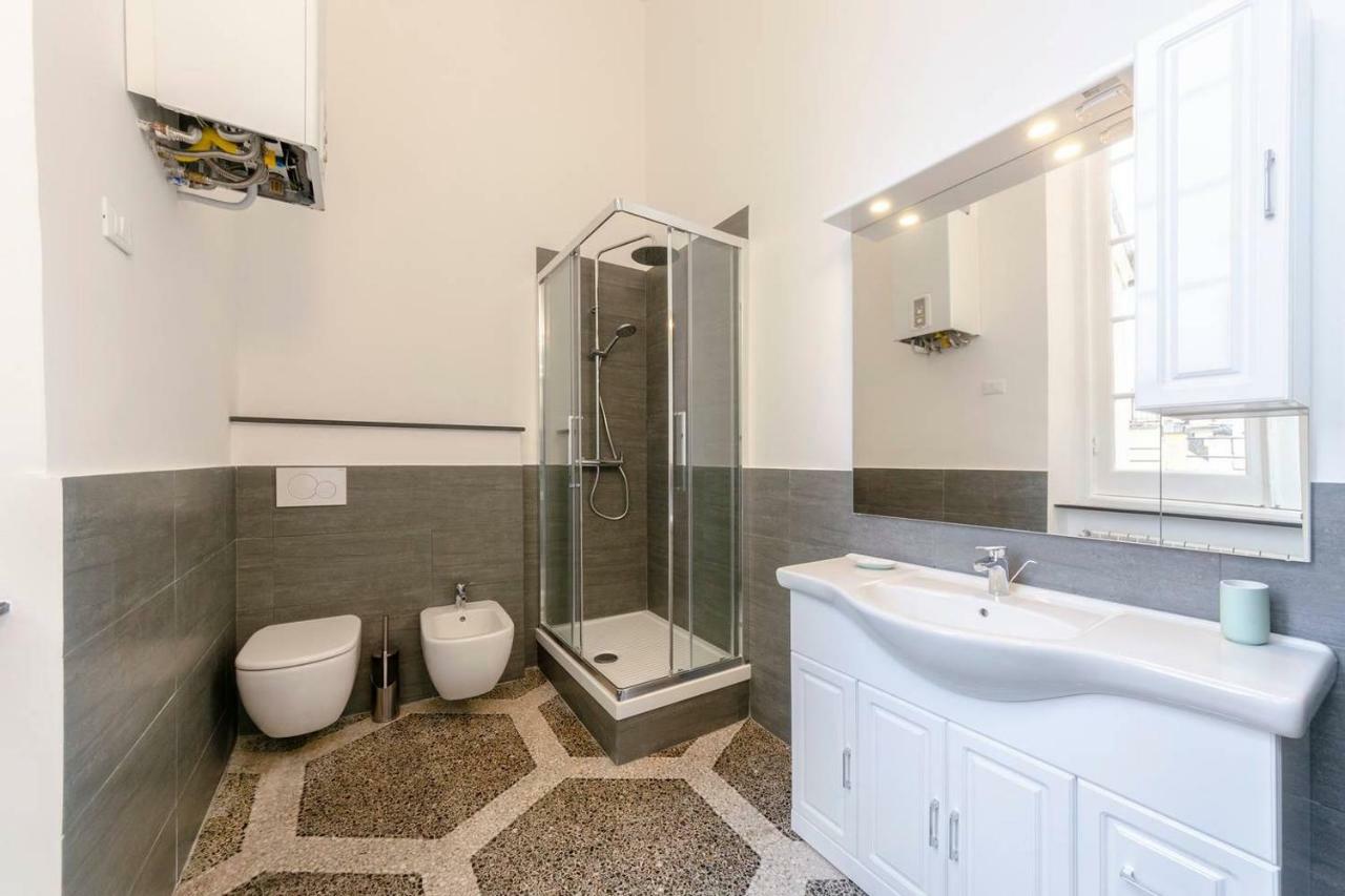 Joivy Elegant Flat For 7, In The Heart Of Genoa公寓 外观 照片