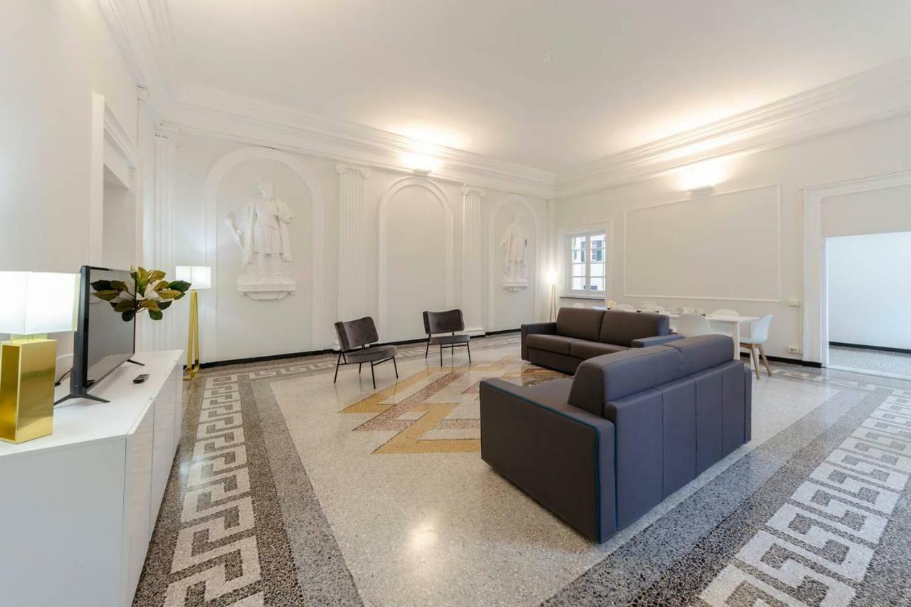 Joivy Elegant Flat For 7, In The Heart Of Genoa公寓 外观 照片