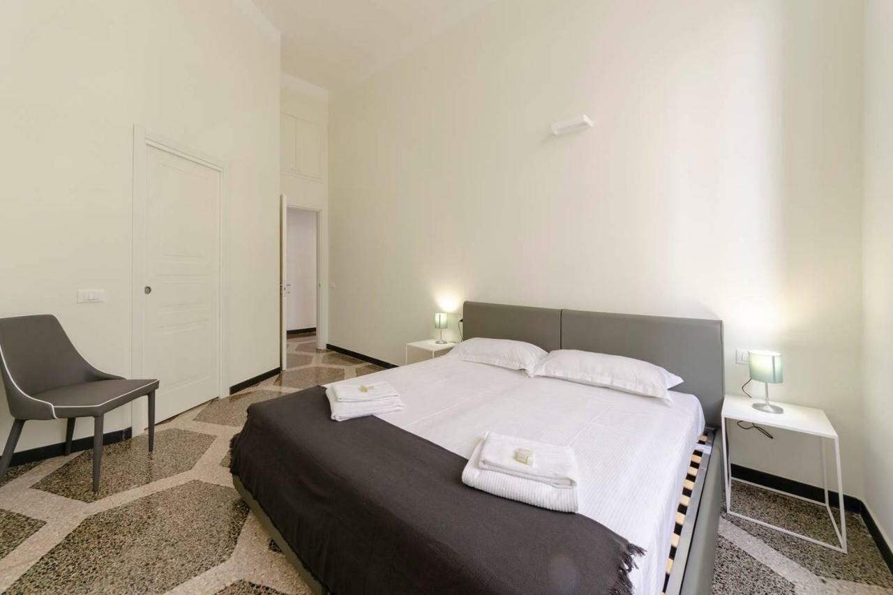 Joivy Elegant Flat For 7, In The Heart Of Genoa公寓 外观 照片