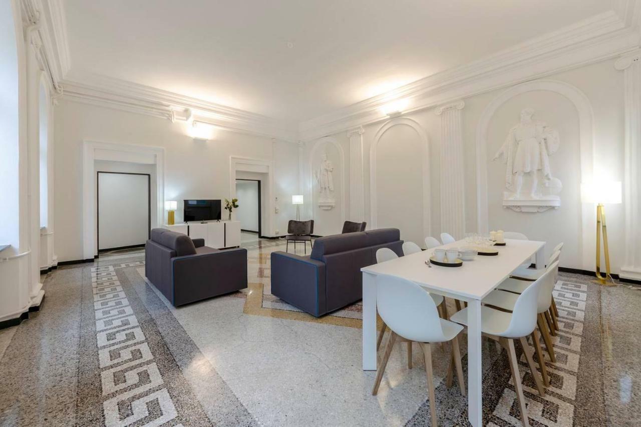 Joivy Elegant Flat For 7, In The Heart Of Genoa公寓 外观 照片